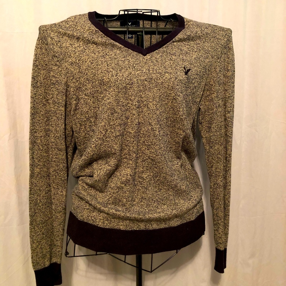 American Eagle sweater